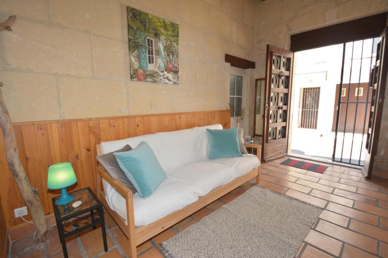 Maison Le Neuf טרסקון מראה חיצוני תמונה